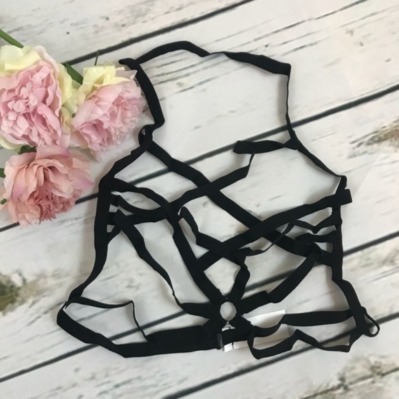 Black Strappy Criss Cross Harness Hollow Bralette - Picture 5 of 9